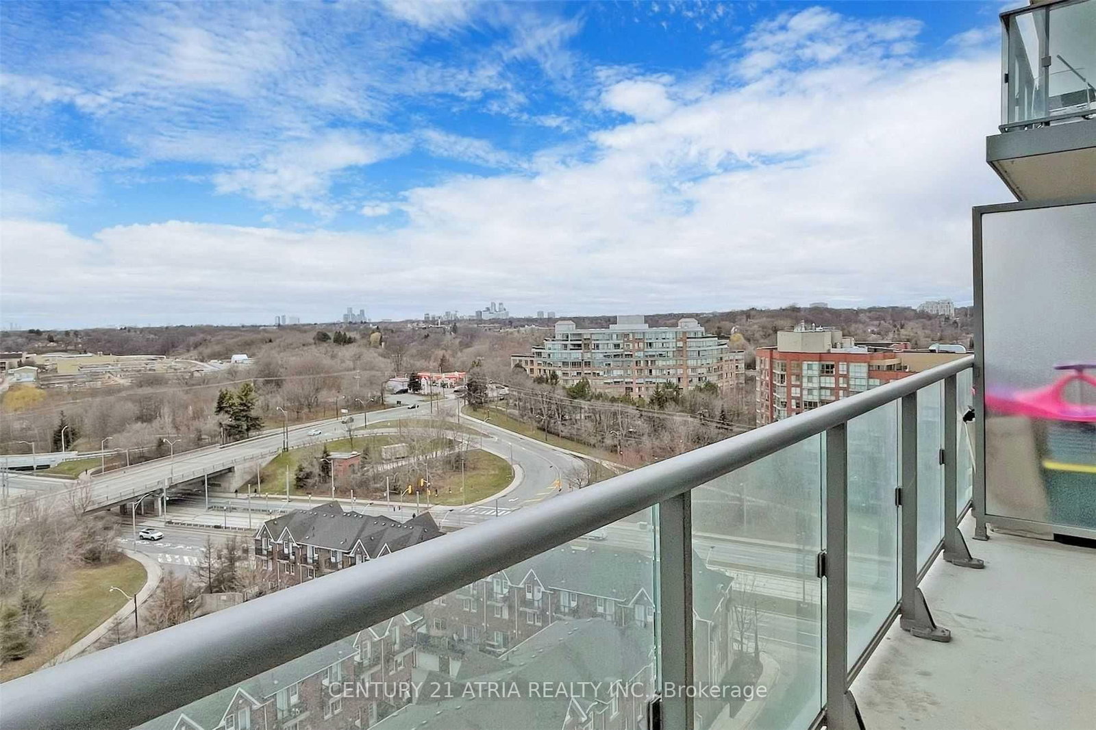 105 The Queensway Avenue, Unit 1208 - Photo 23