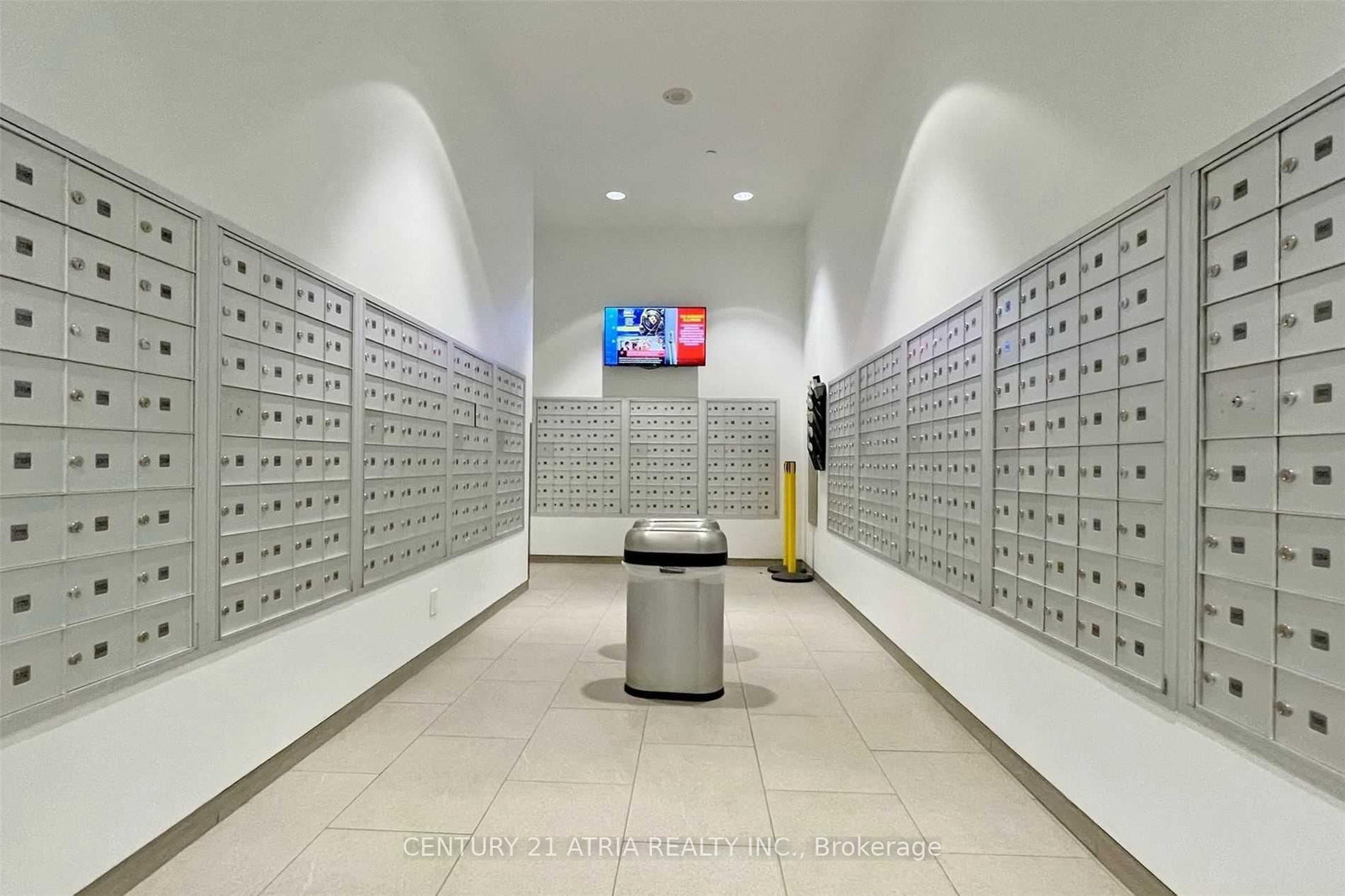 105 The Queensway Avenue, Unit 1208 - Photo 30