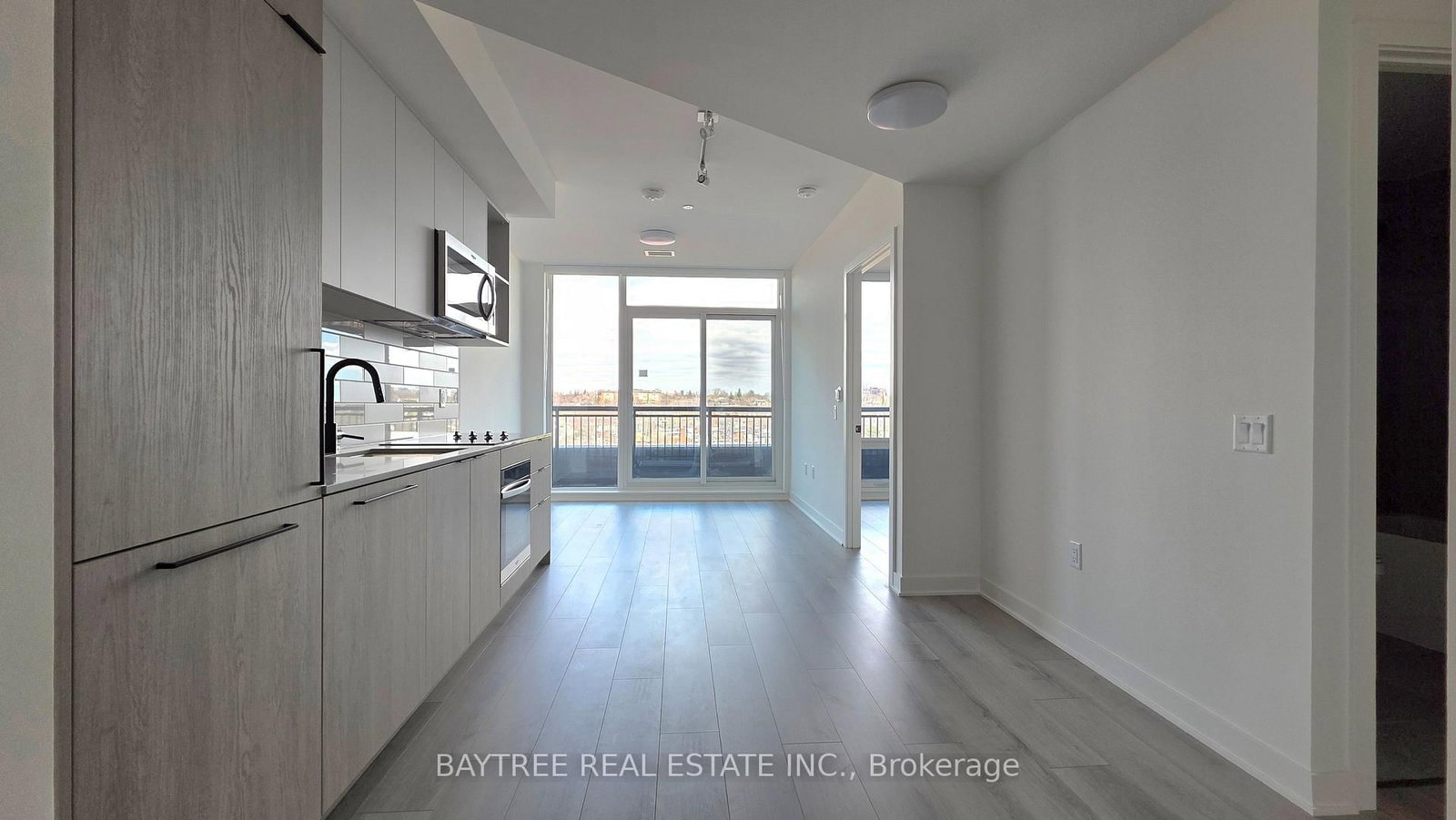 1185 Dupont Street, Unit 723