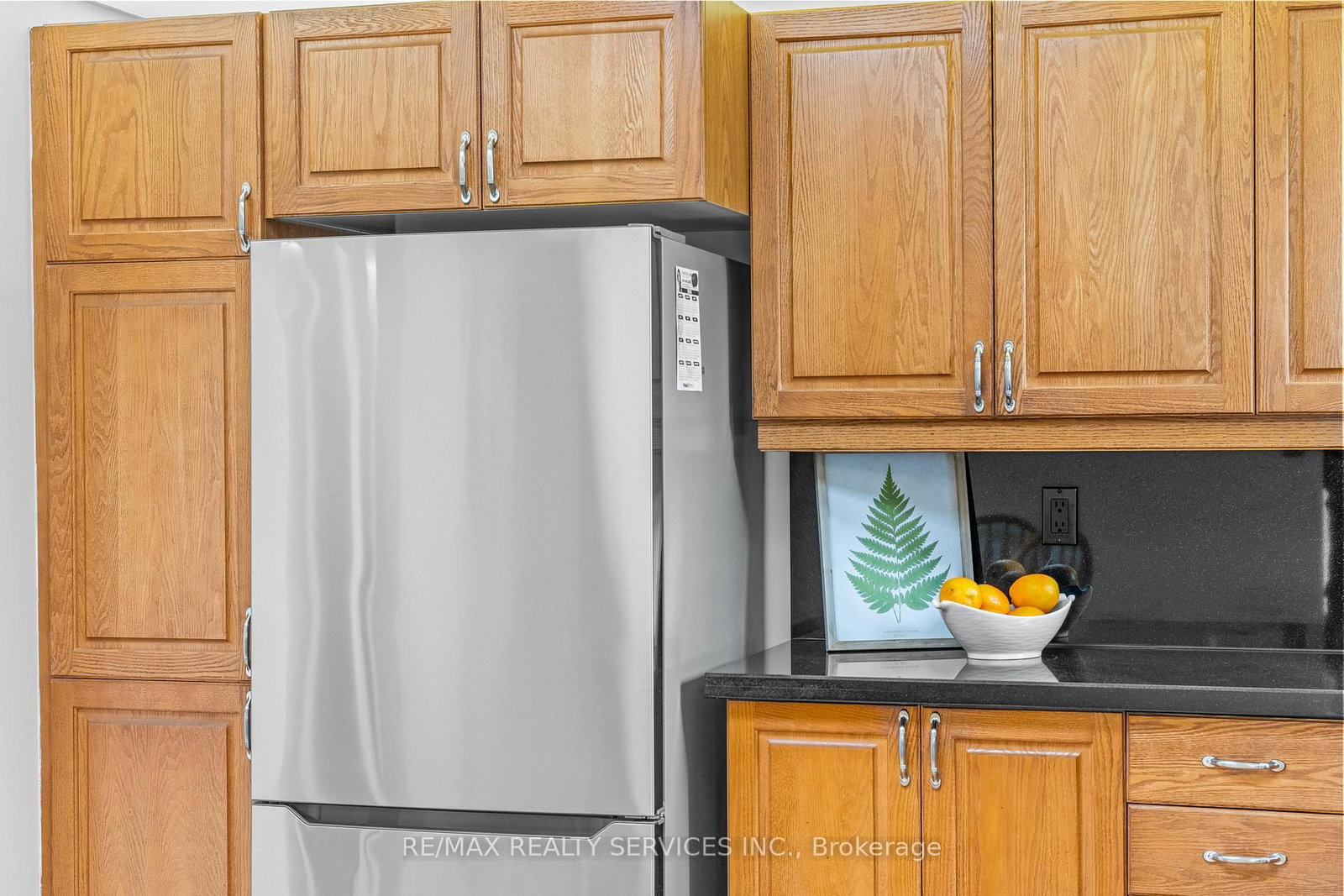 Detached House for sale at 71 Belmont Drive, Brampton, Ontario, L6T 2K5 - Avondale - MLS: W13017266