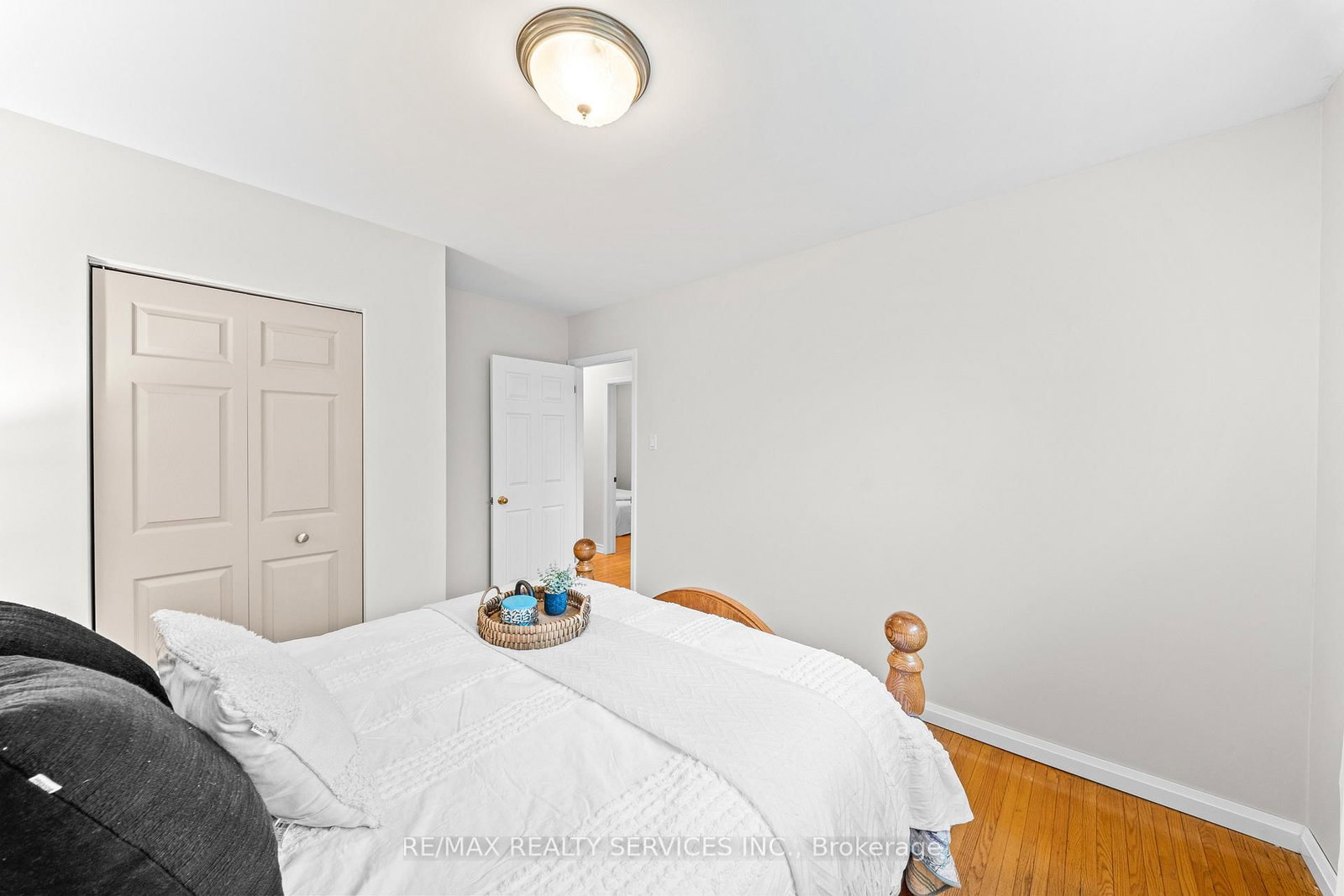 Detached House for sale at 71 Belmont Drive, Brampton, Ontario, L6T 2K5 - Avondale - MLS: W13017266