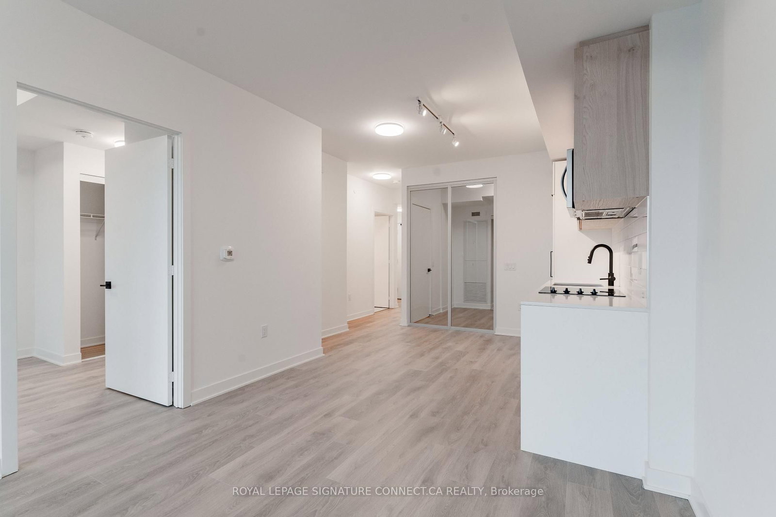 1185 Dupont Street, Unit 618 - Photo 9