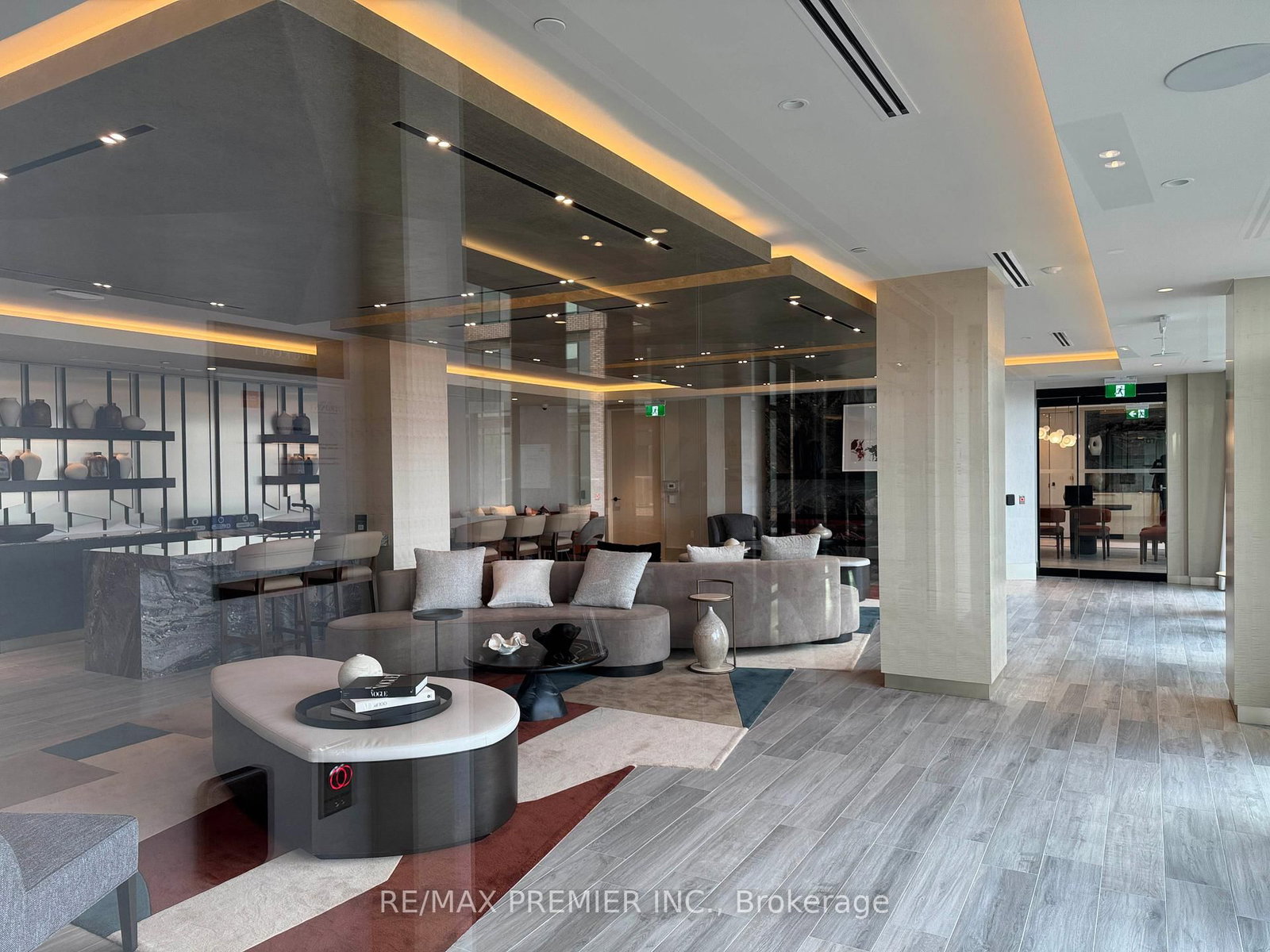 858 Dupont Street, Unit 405 - Photo 14