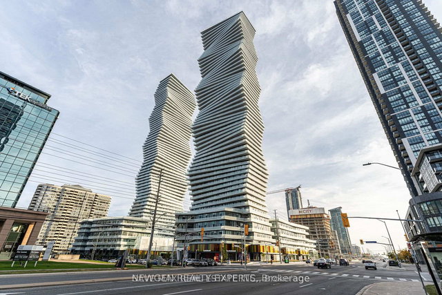 5204 - 3900 Confederation Parkway