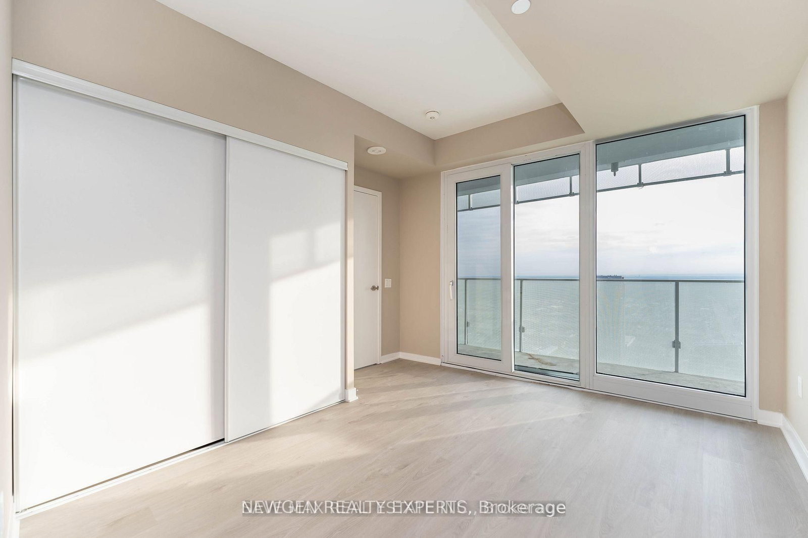 3900 Confederation Parkway, Unit 5204 - Photo 8