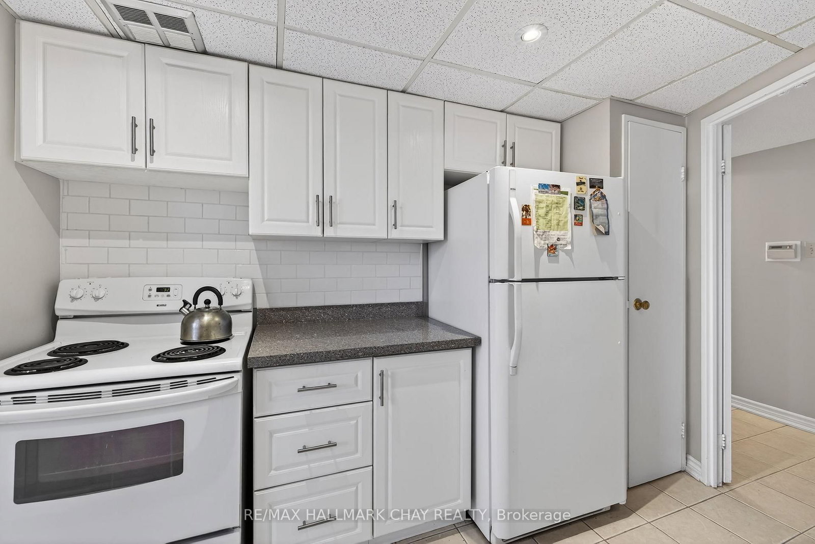 3650 Kaneff Crescent, Unit 501 - Photo 14