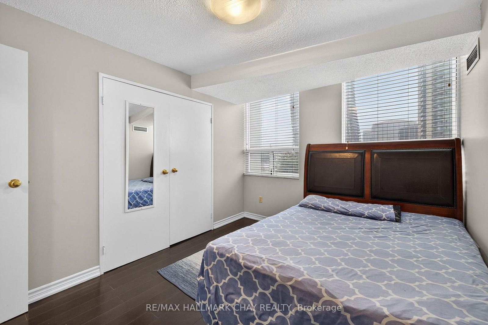 3650 Kaneff Crescent, Unit 501 - Photo 29