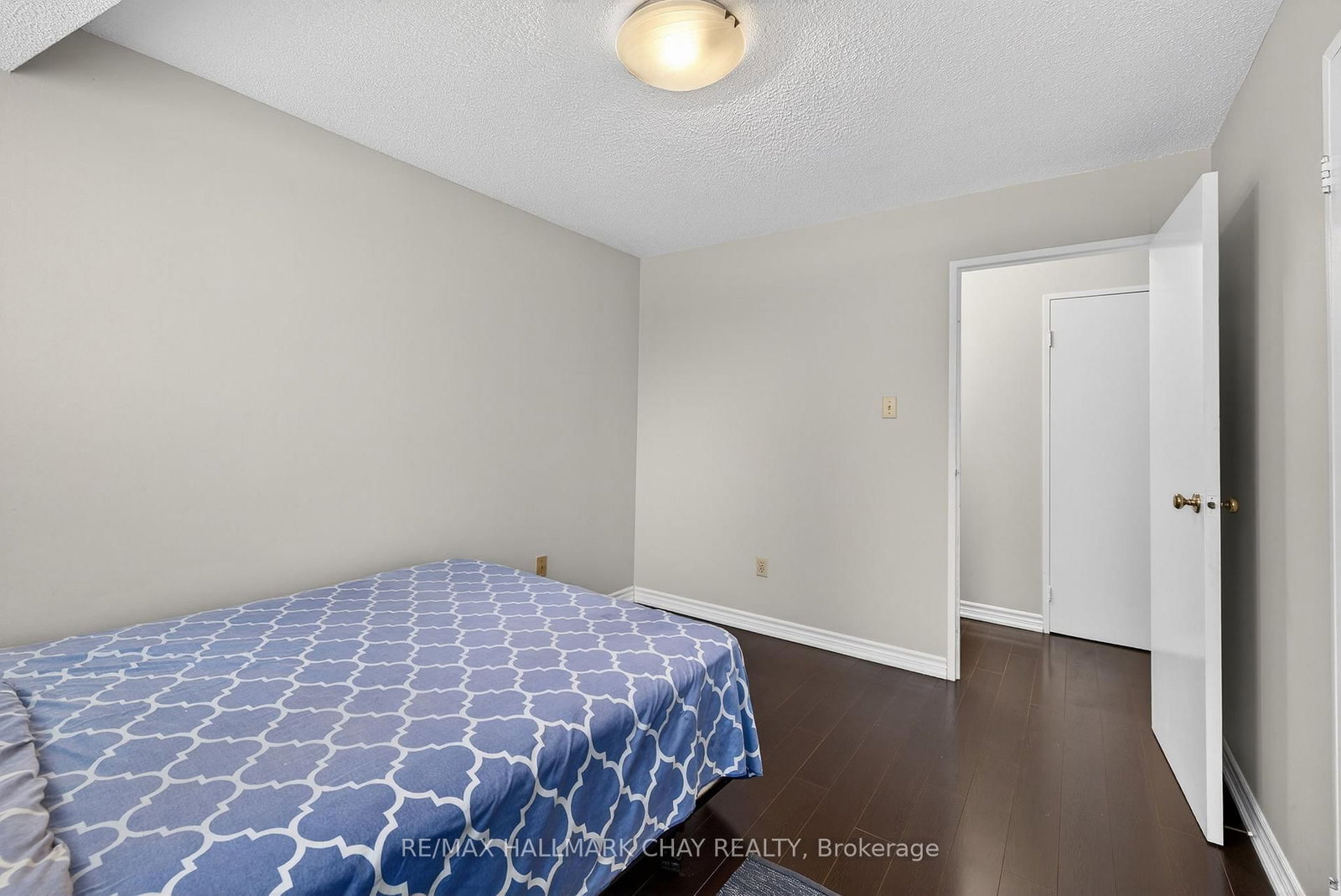 3650 Kaneff Crescent, Unit 501 - Photo 30