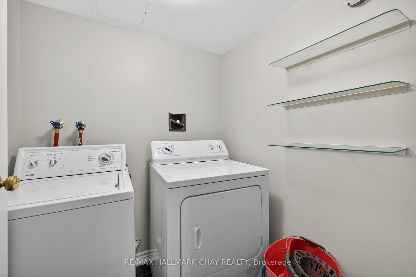 3650 Kaneff Crescent, Unit 501 - Photo 36