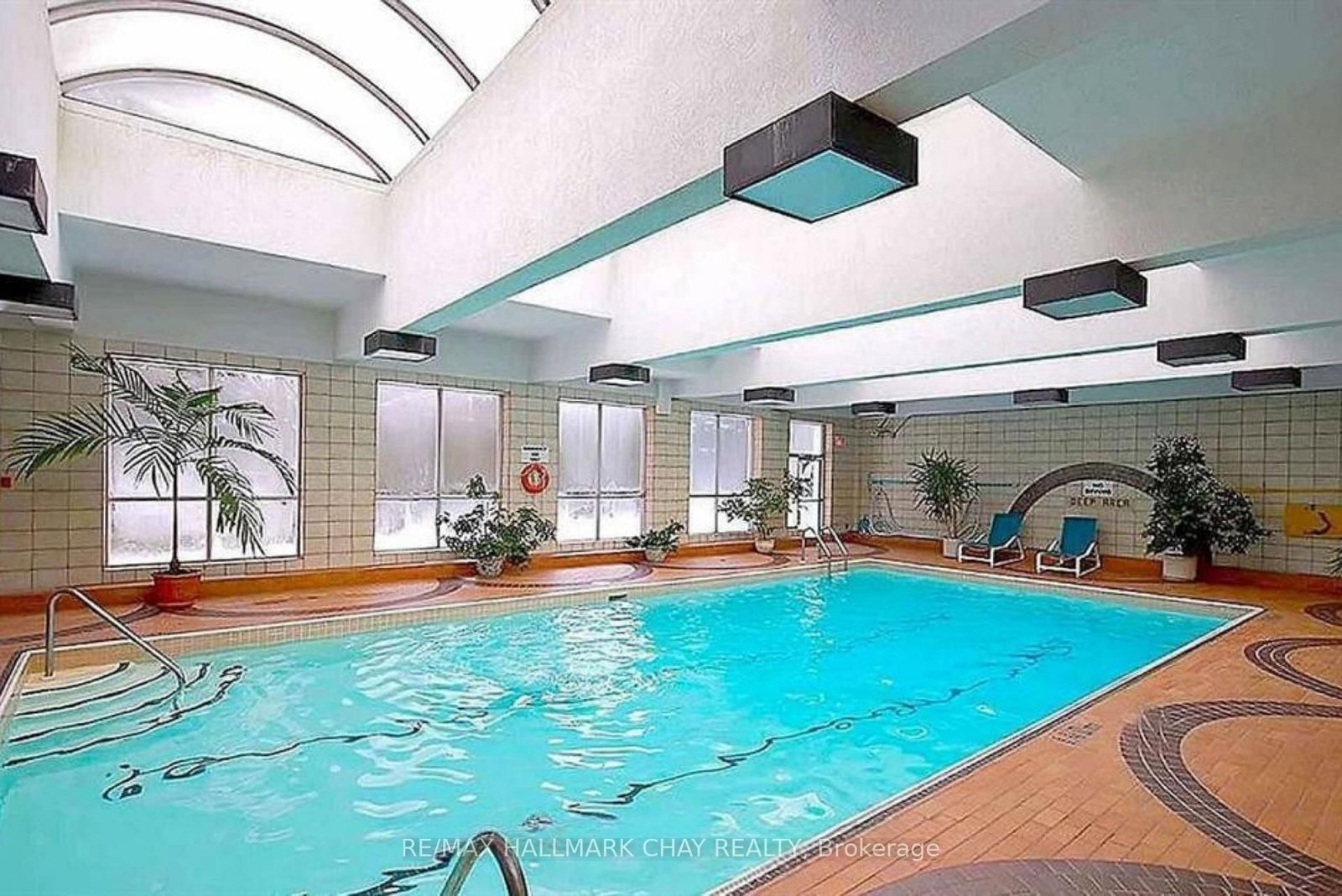 3650 Kaneff Crescent, Unit 501 - Photo 37