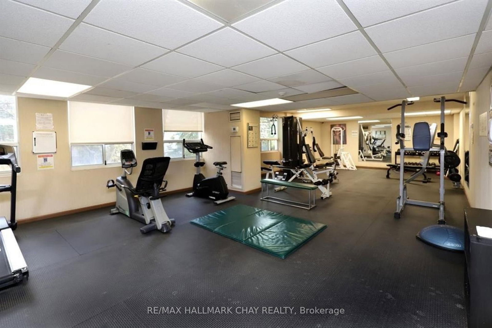 3650 Kaneff Crescent, Unit 501 - Photo 40