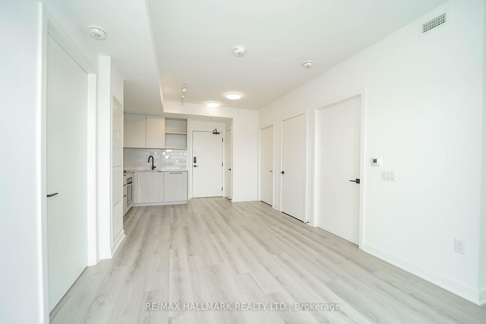 1185 Dupont Street, Unit 427 - Photo 10