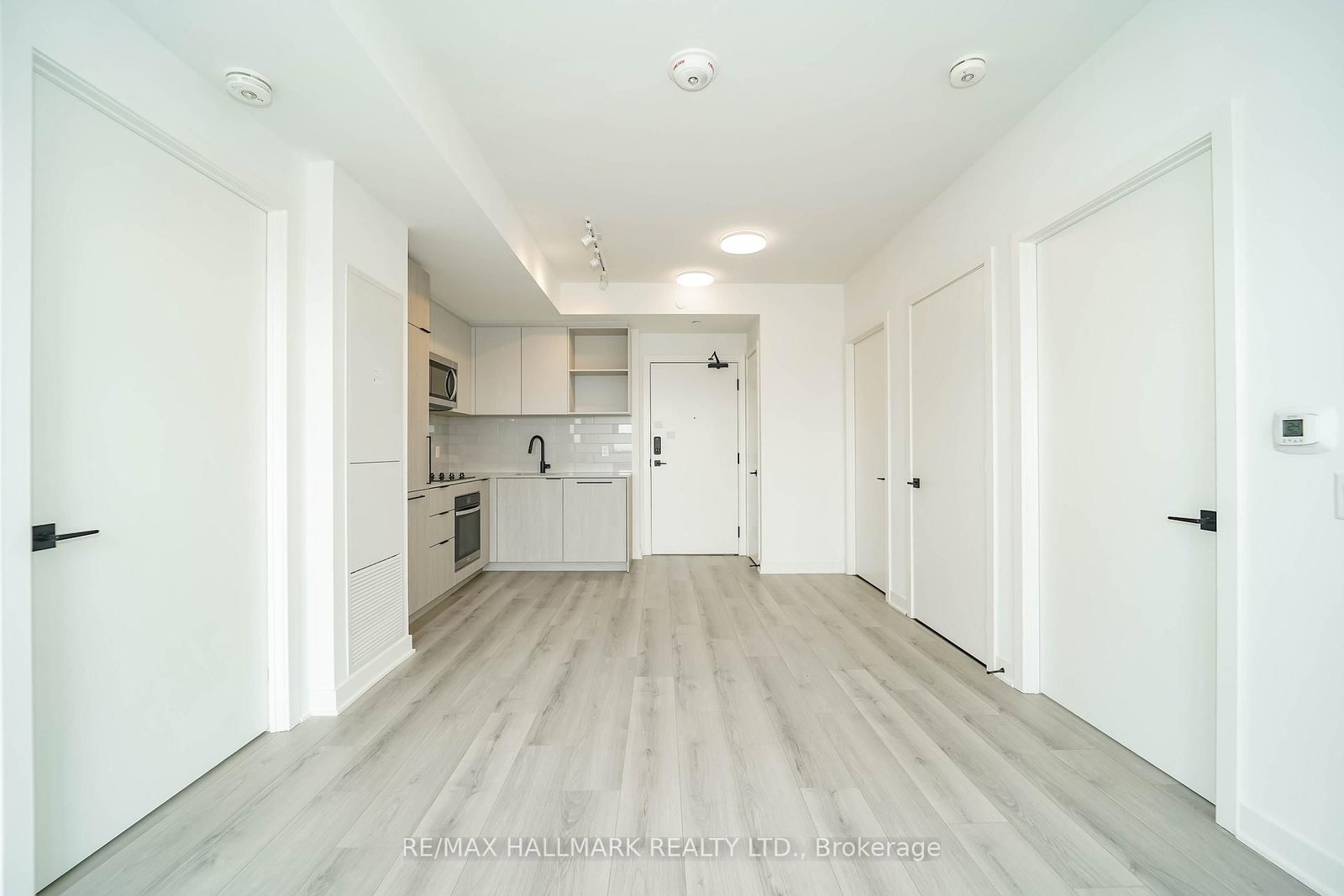 1185 Dupont Street, Unit 427 - Photo 11