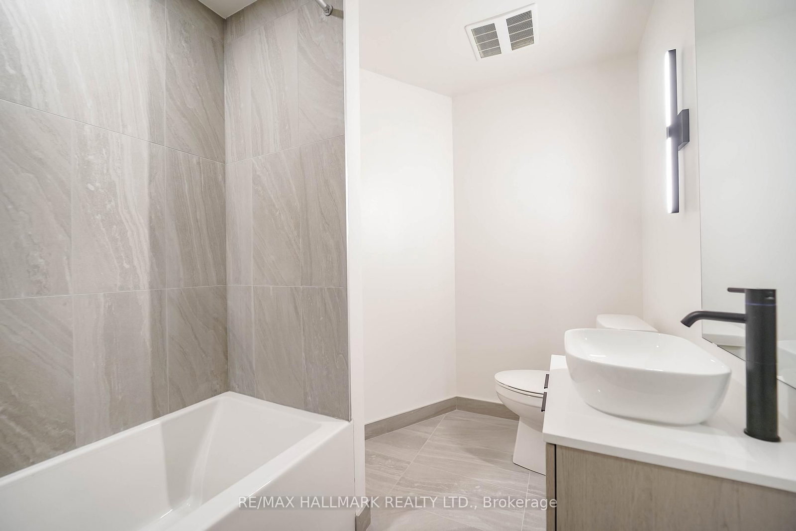 1185 Dupont Street, Unit 427 - Photo 12
