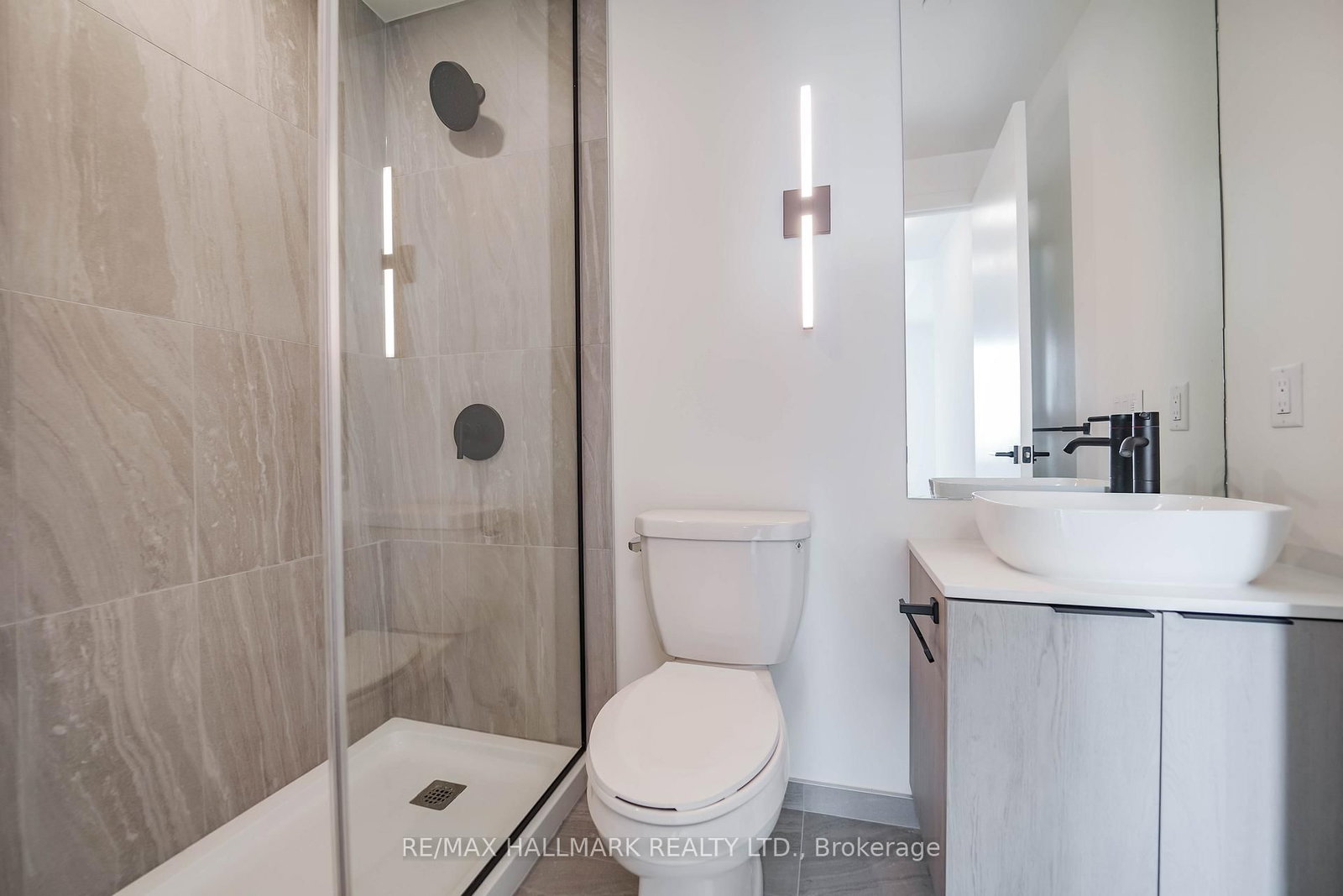 1185 Dupont Street, Unit 427 - Photo 20