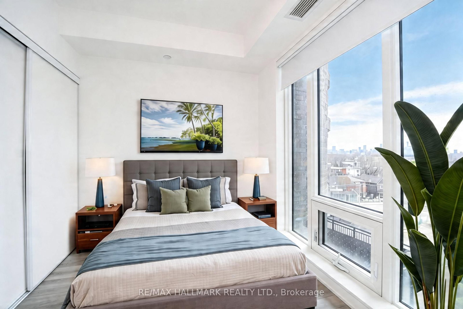 1185 Dupont Street, Unit 427 - Photo 3