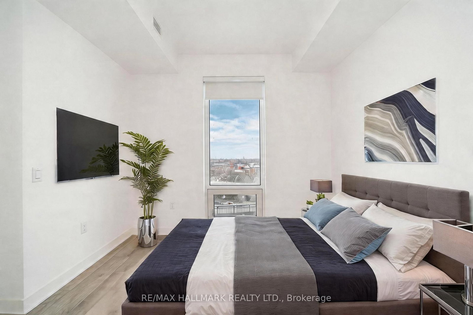 1185 Dupont Street, Unit 427 - Photo 4