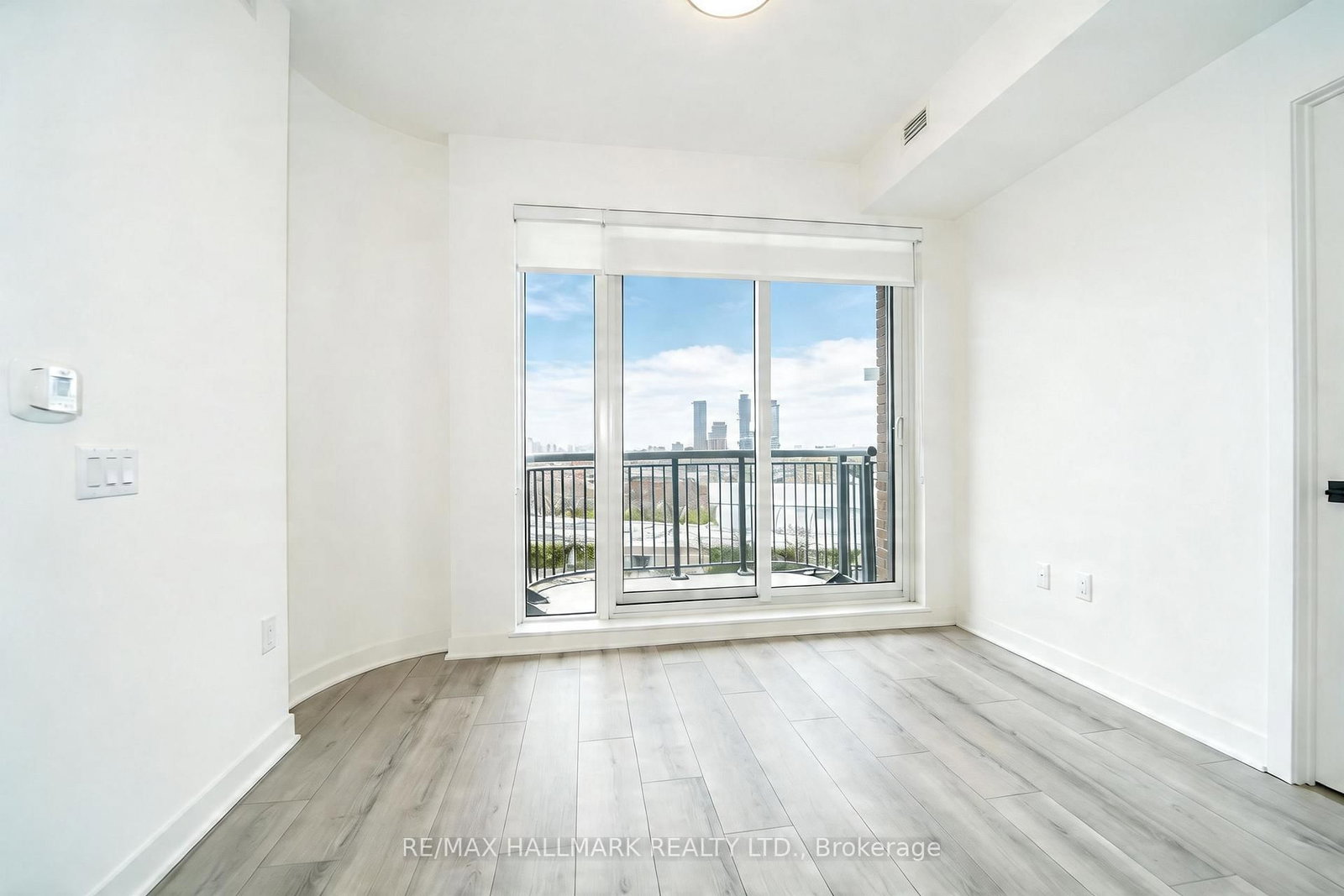 1185 Dupont Street, Unit 427 - Photo 8