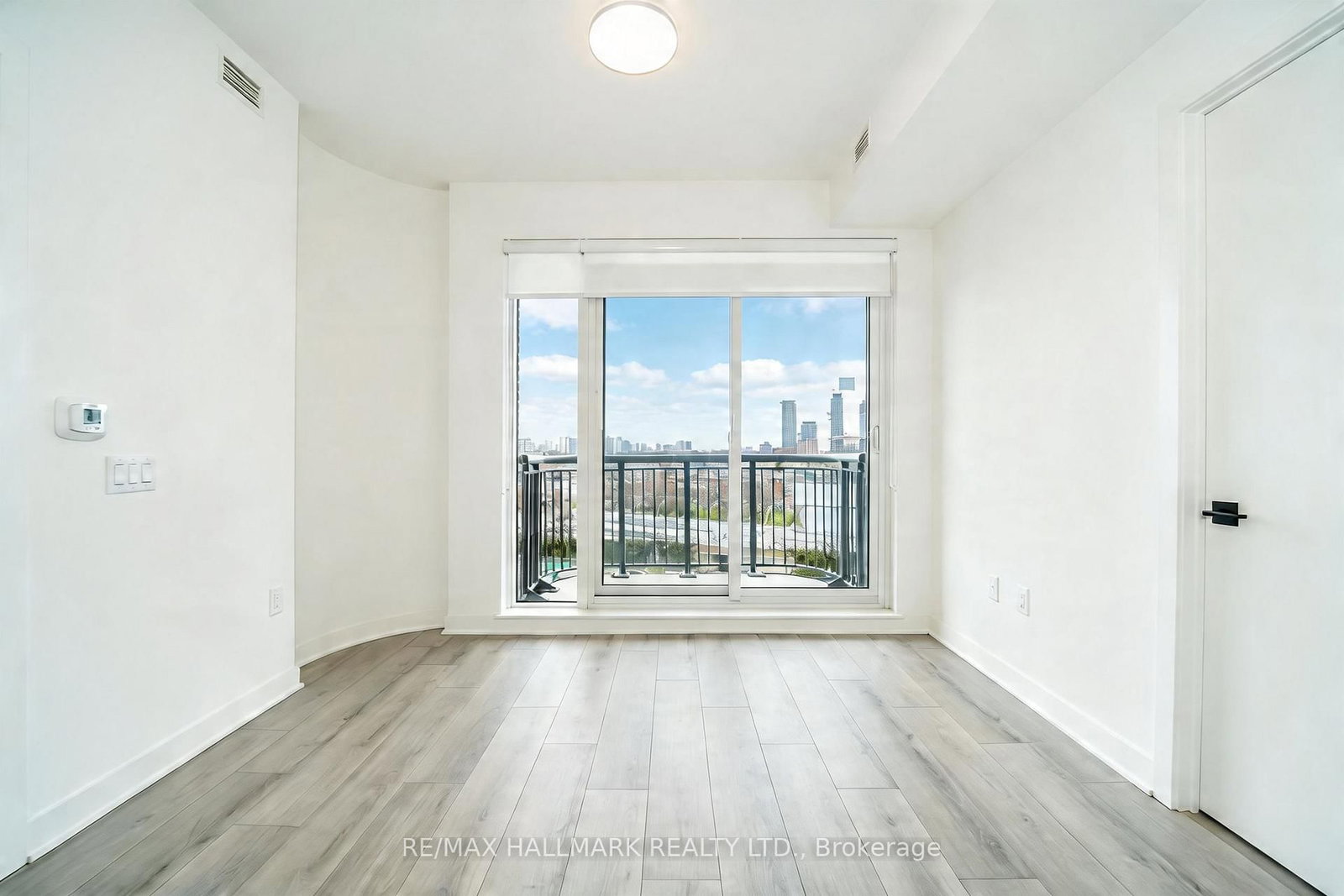 1185 Dupont Street, Unit 427 - Photo 9