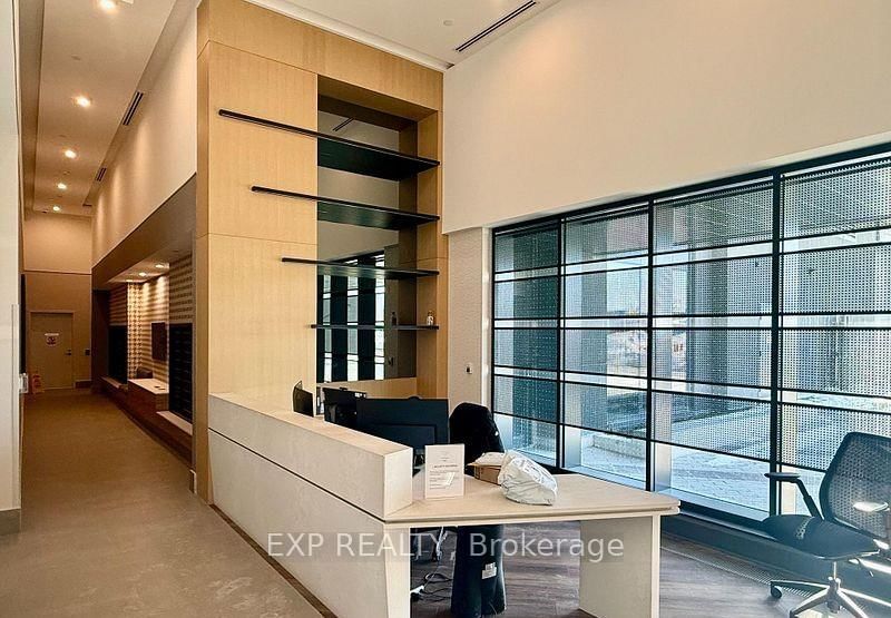 1007 The Queensway Way, Unit 505 - Photo 13