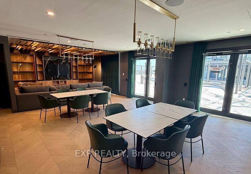 1007 The Queensway Way, Unit 505 - Photo 14