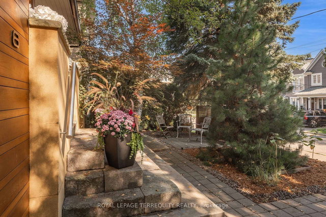 6 Earlington Avenue