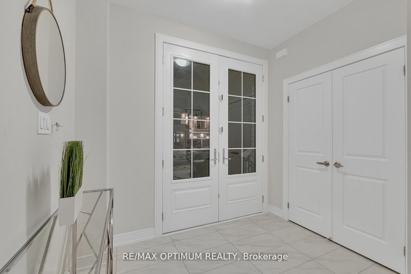 9 Bergin St, Brampton, L6X 0X1 | Image 3