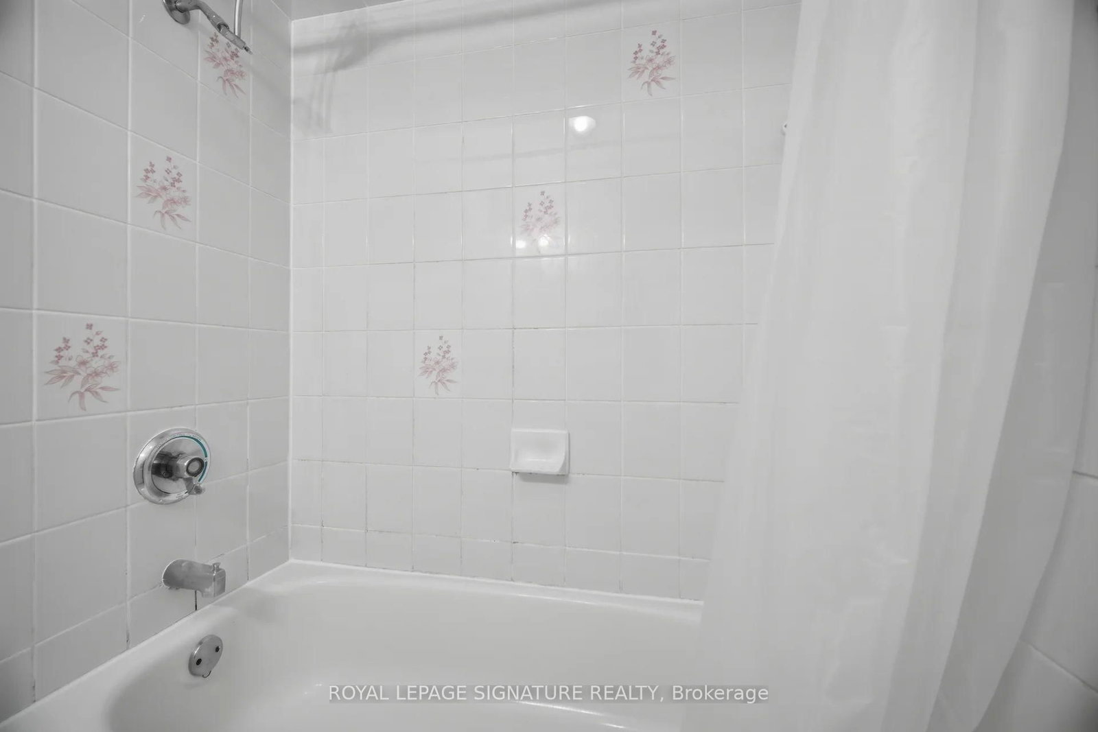 77 Ypres Road - Photo 22