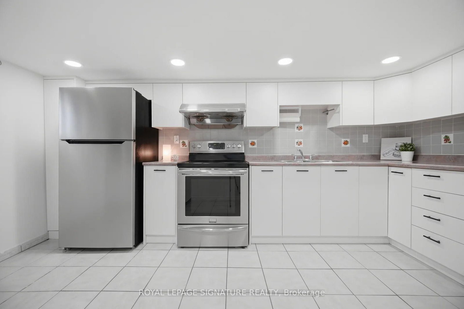 77 Ypres Road - Photo 32