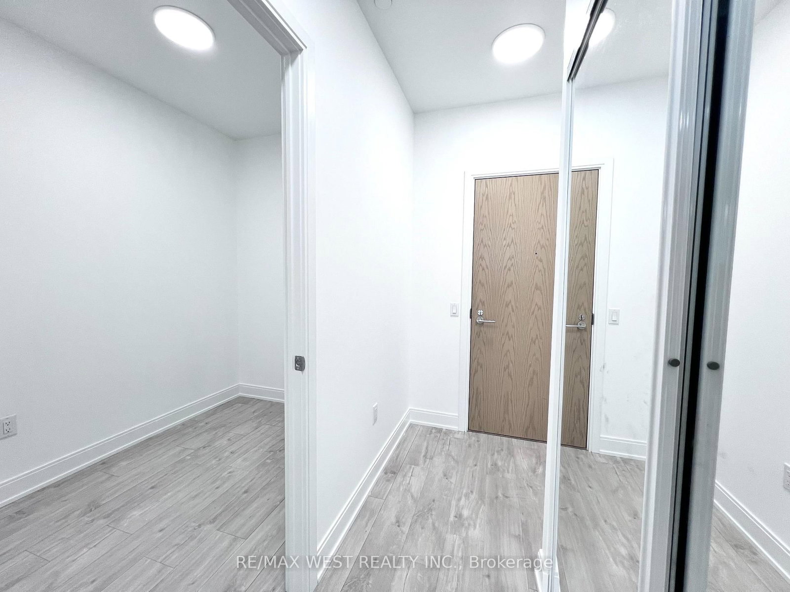 65 Annie Craig Drive, Unit 501 - Photo 9