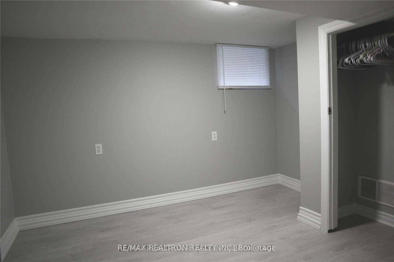 226 Church St, Toronto, M9N 1P1 | Image 2