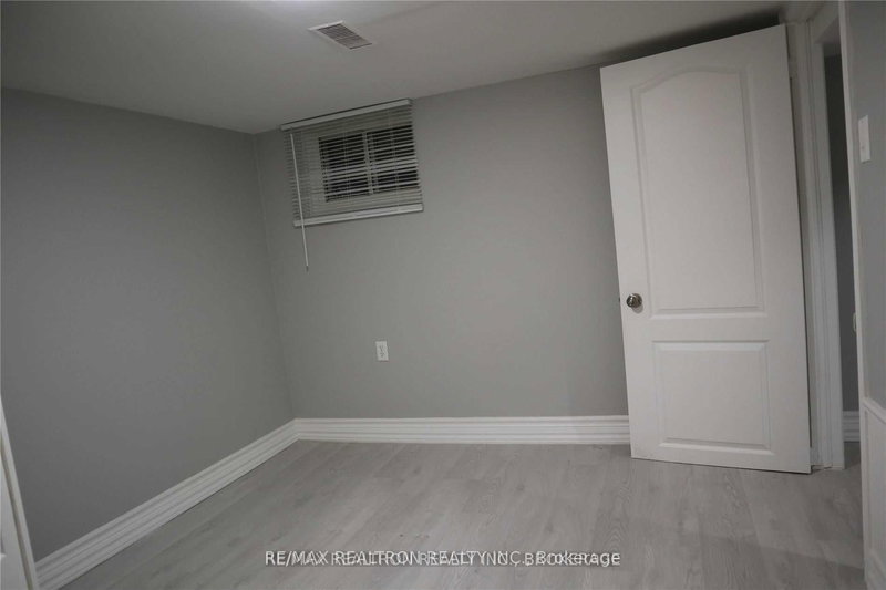 226 Church St, Toronto, M9N 1P1 | Image 3