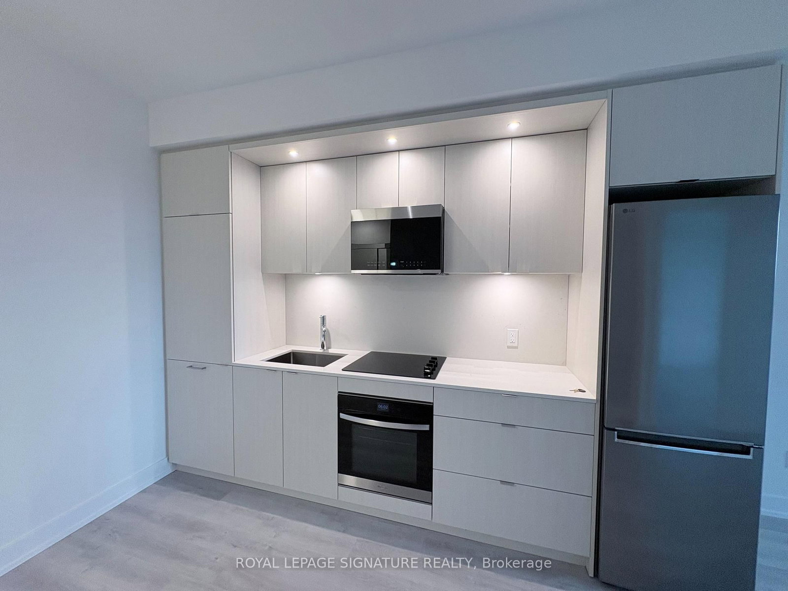 60 Central Park Road Way, Unit 1810 - Photo 2