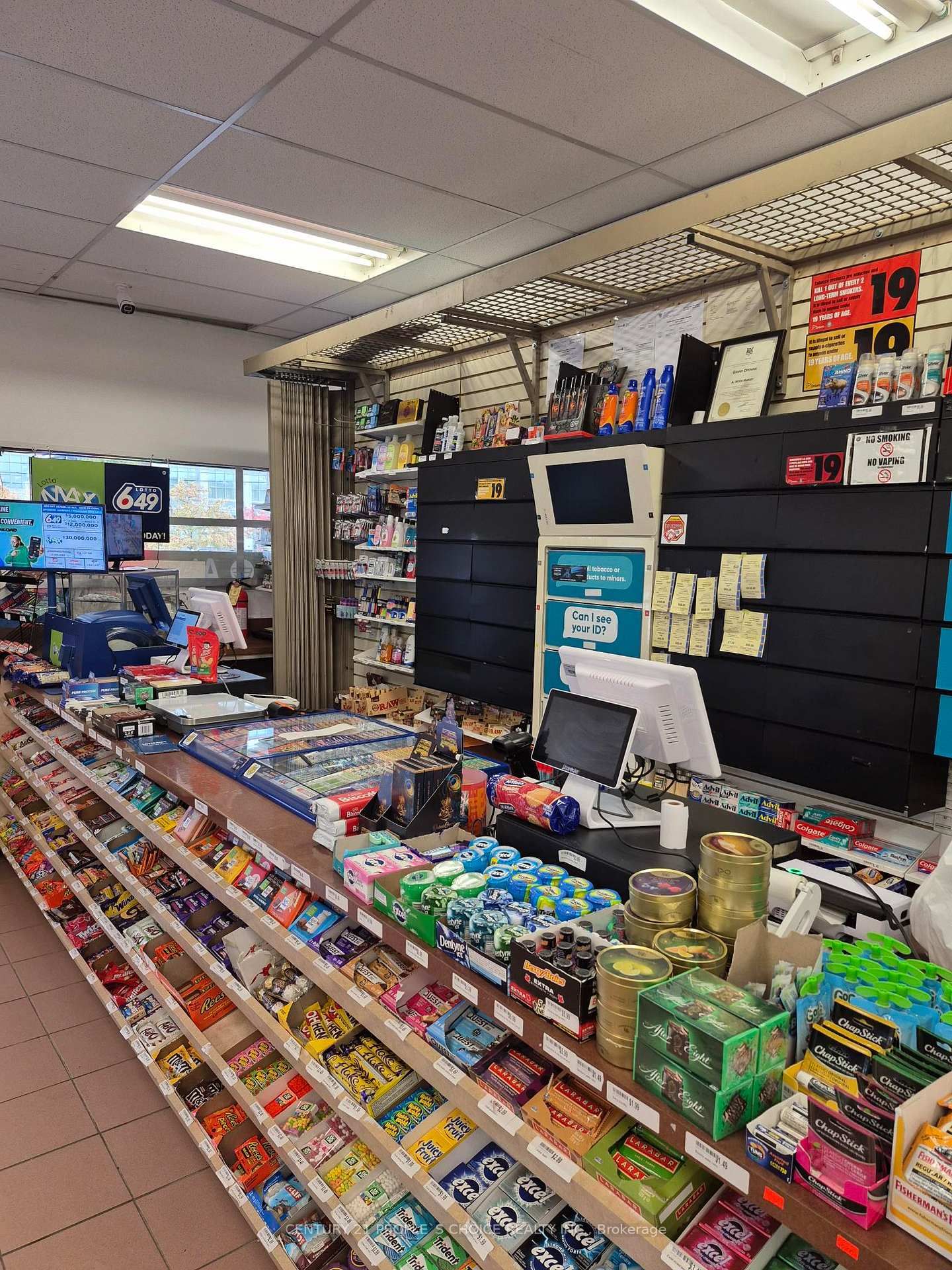 1900 Lakeshore Road W, Unit 3 - Photo 10