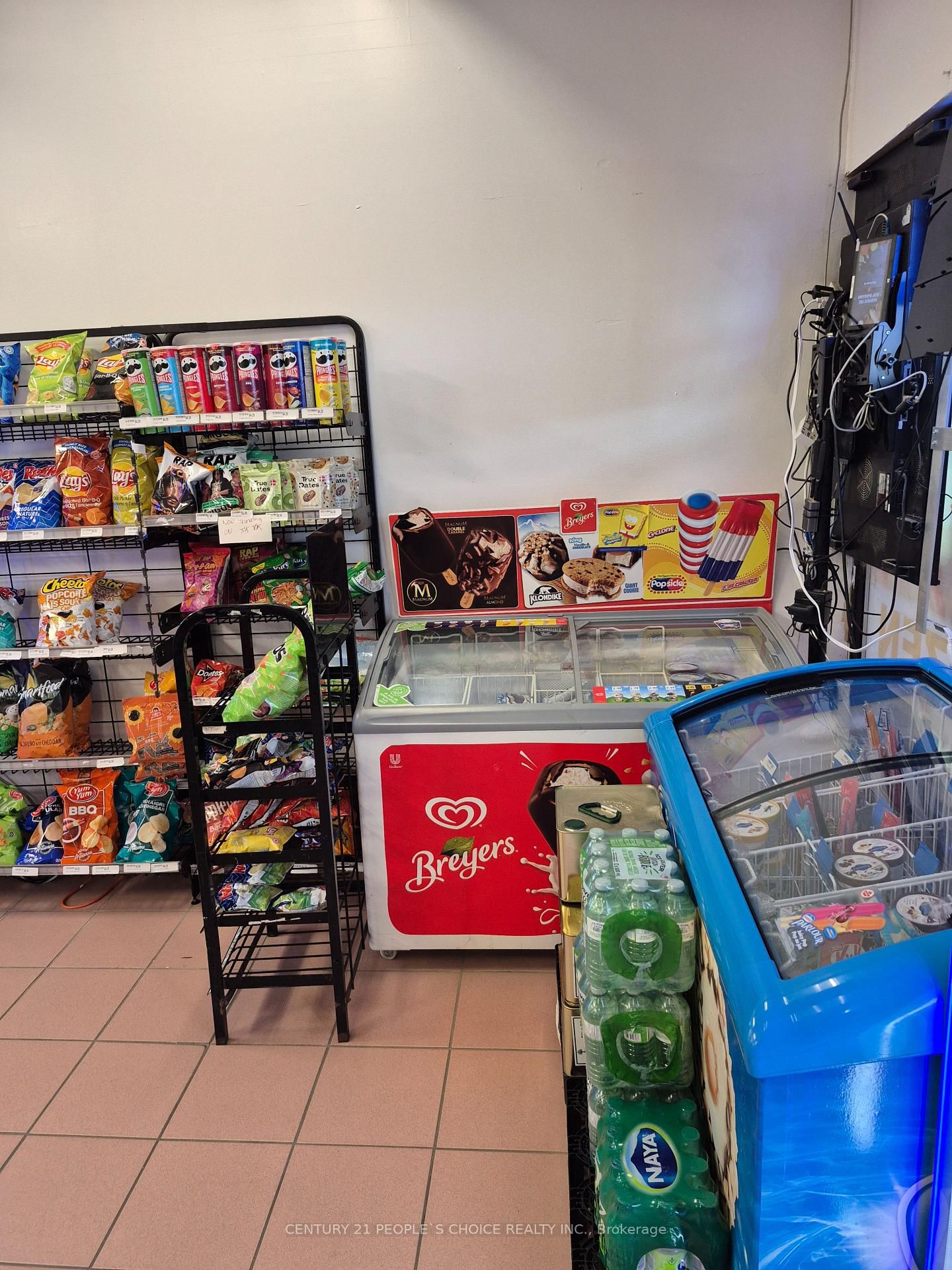 1900 Lakeshore Road W, Unit 3 - Photo 13