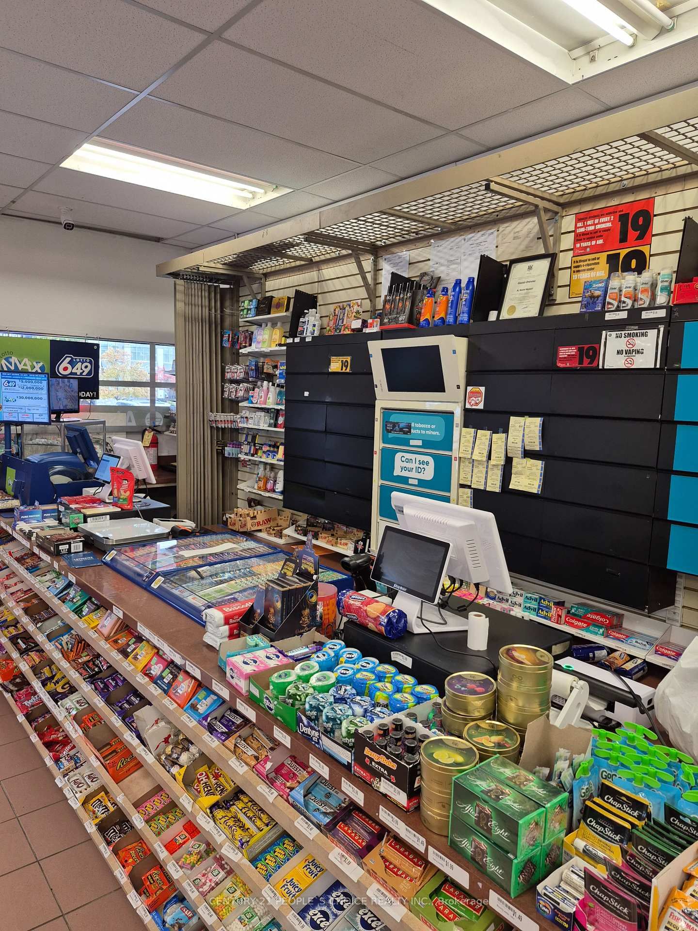 1900 Lakeshore Road W, Unit 3 - Photo 9