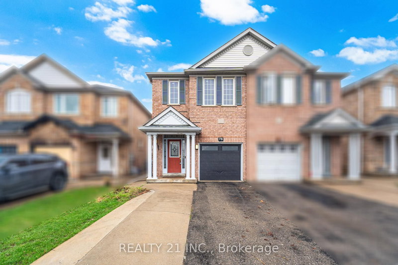 76 Sweet Clover Cres, Brampton, L6R 2Z9 | Image 2