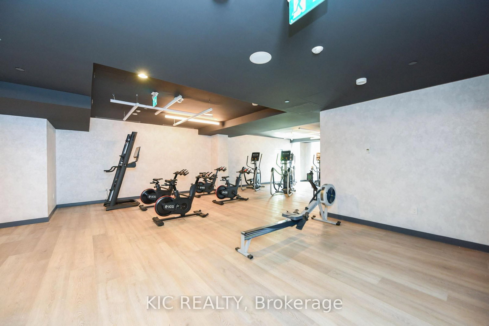 86 Dundas St. Street E, Unit 323 - Photo 37