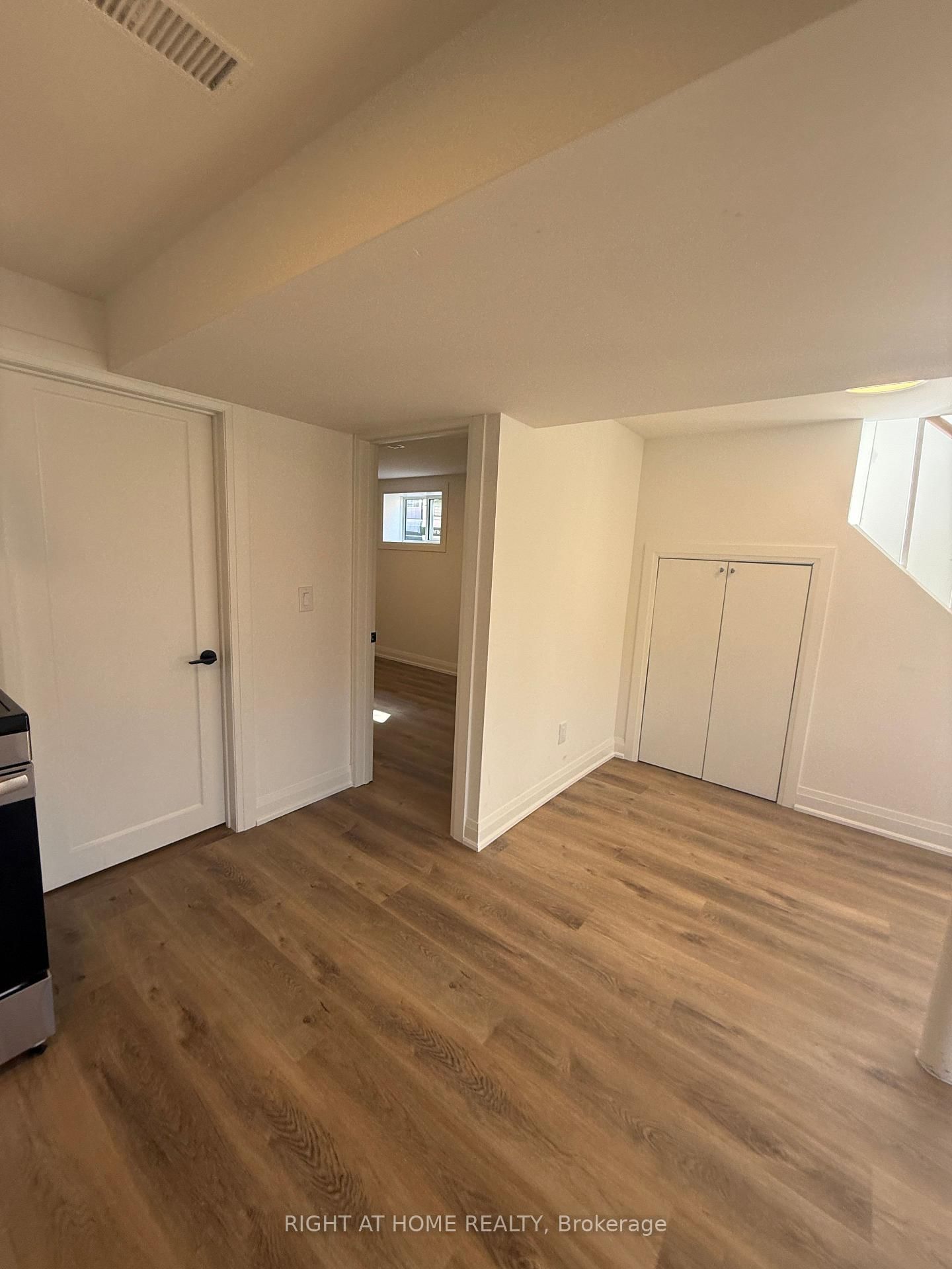 15 Arrowsmith Avenue, Unit 1B - Photo 12