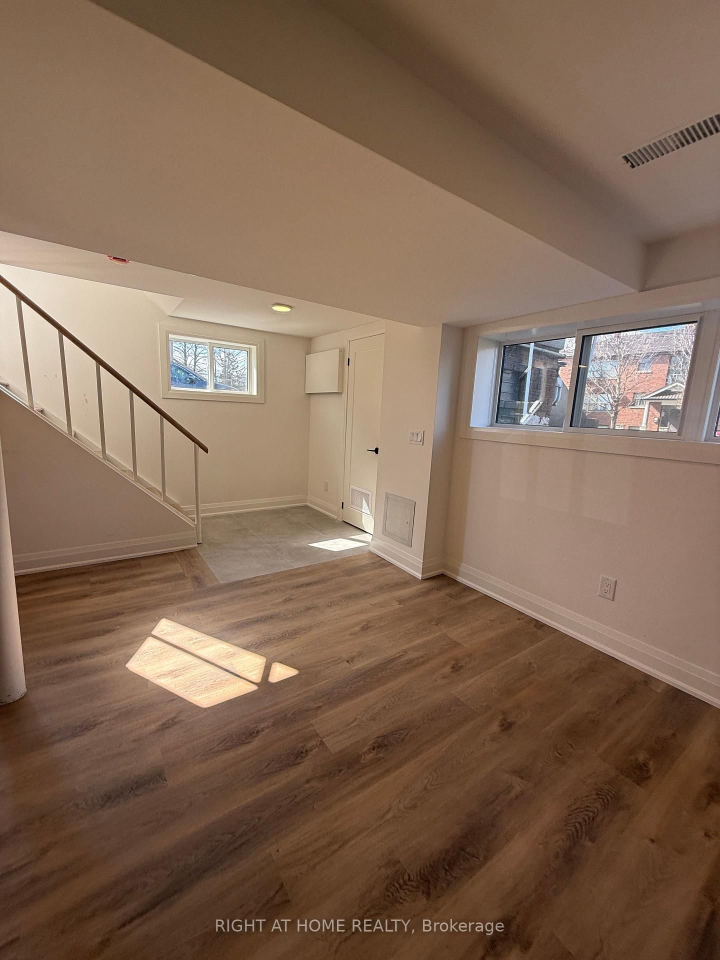 15 Arrowsmith Avenue, Unit 1B - Photo 3