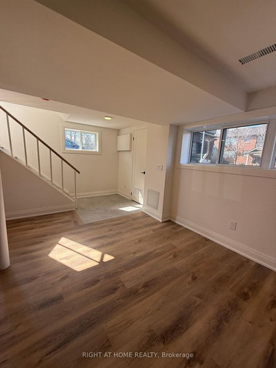 1B-15 Arrowsmith Avenue, Toronto, Ontario image-0-2