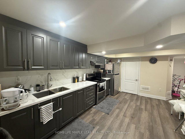 92 Robert Parkinson Drive