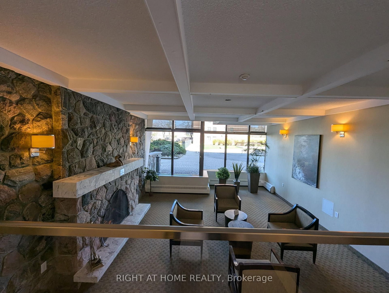 1615 Bloor Street N, Unit 708 - Photo 2