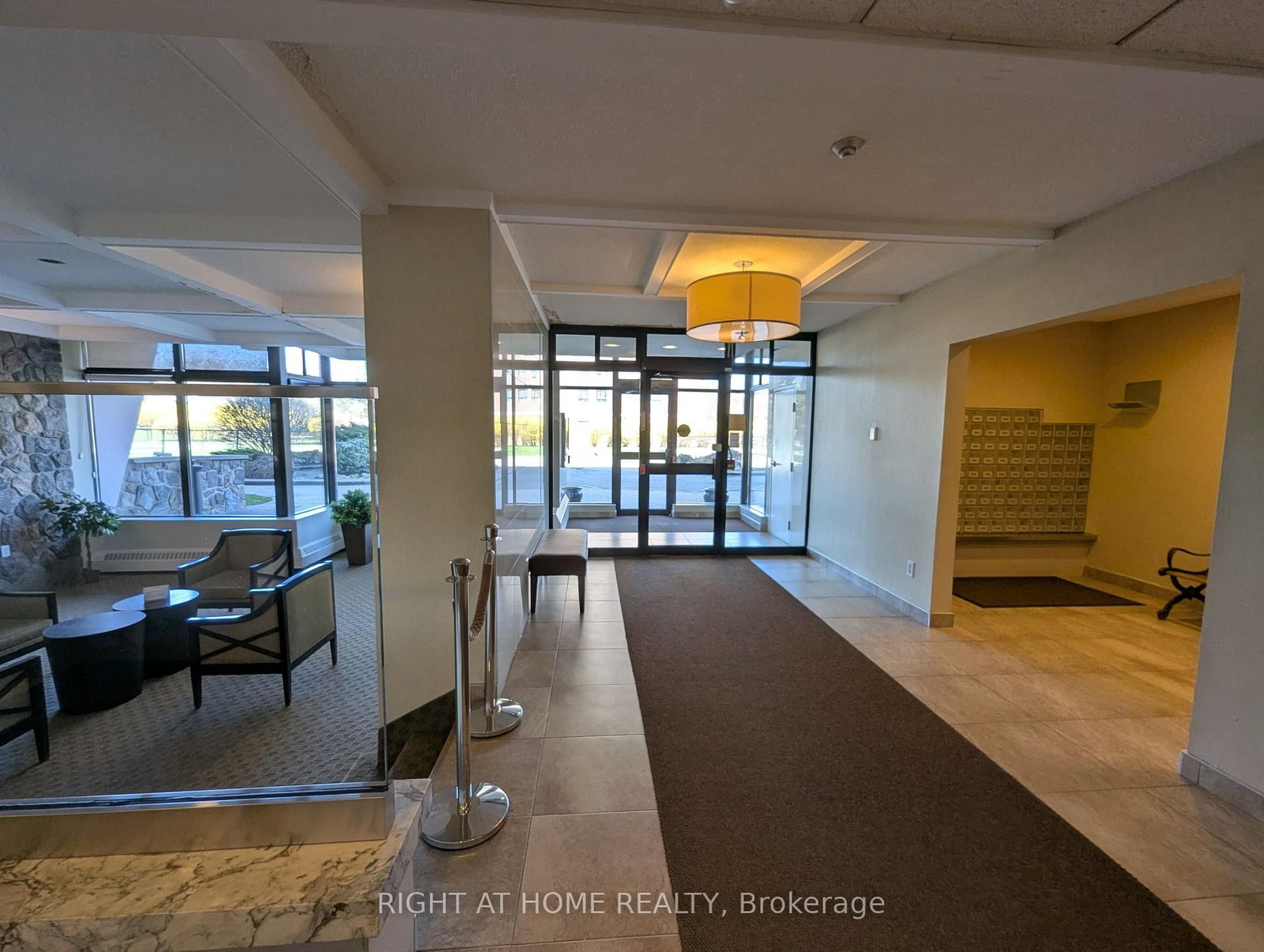 1615 Bloor Street N, Unit 708 - Photo 3