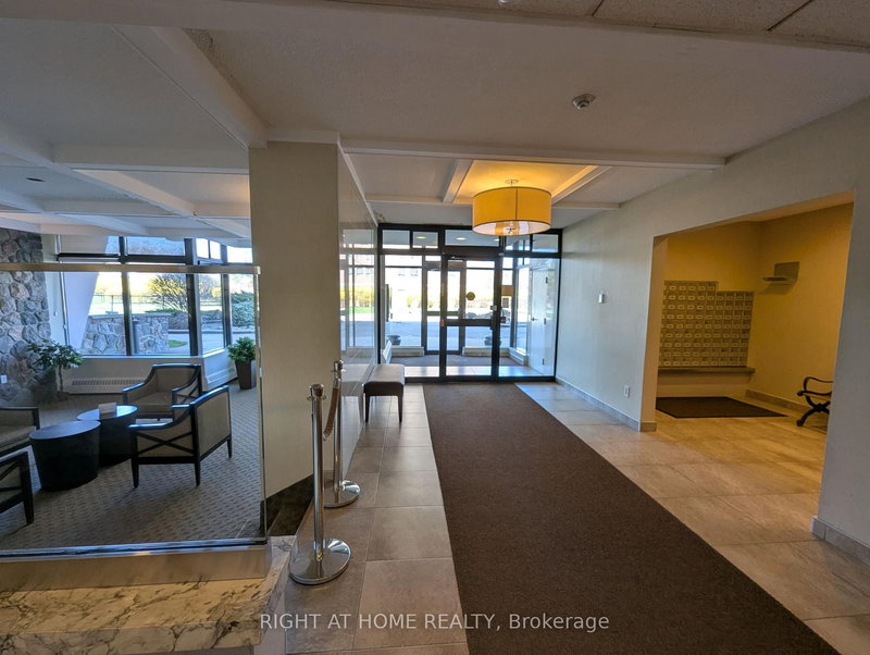 708 - 1615 Bloor St N, Mississauga, L4X 1S2 | Image 3