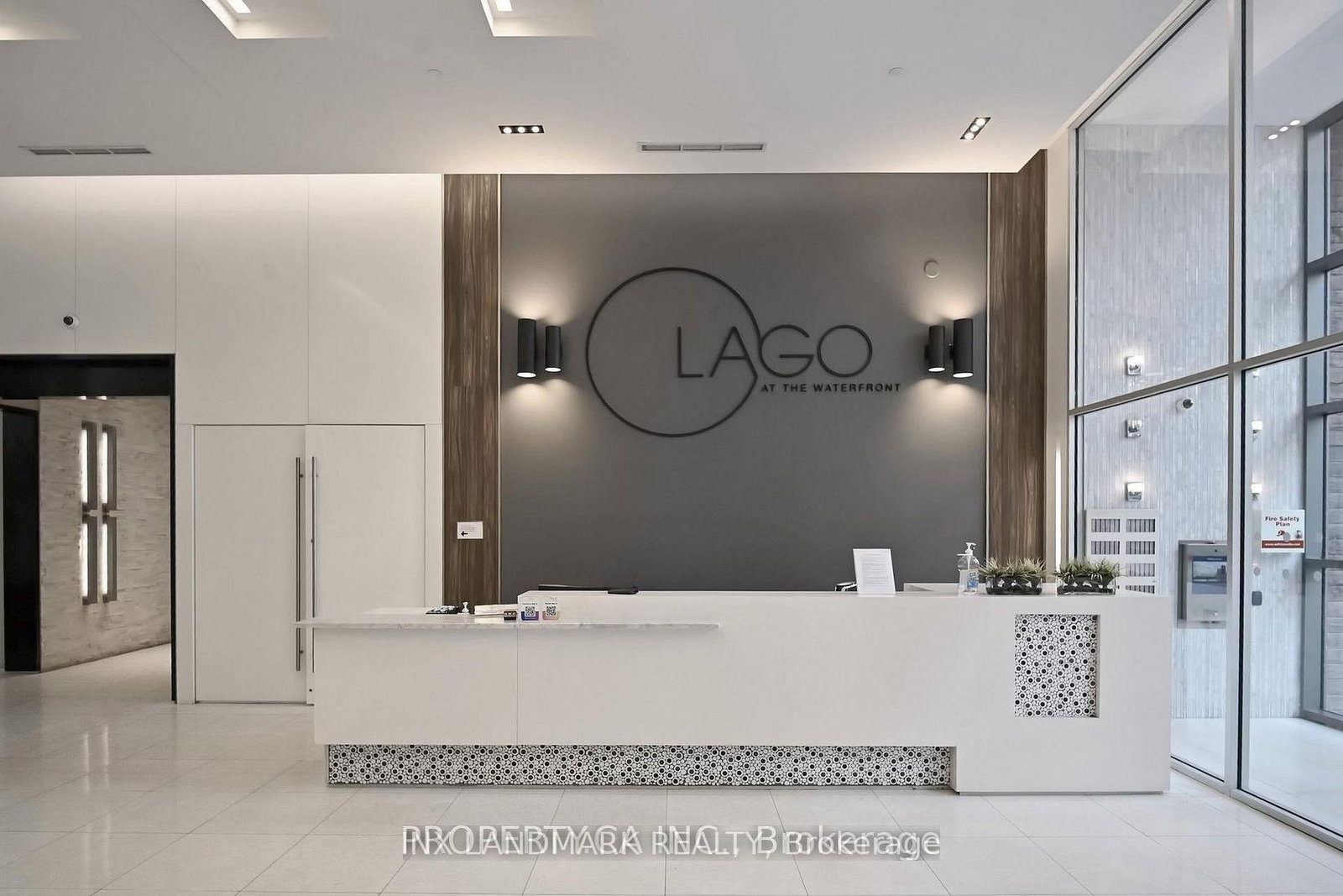 56 Annie Craig Drive, Unit 1606 - Photo 3