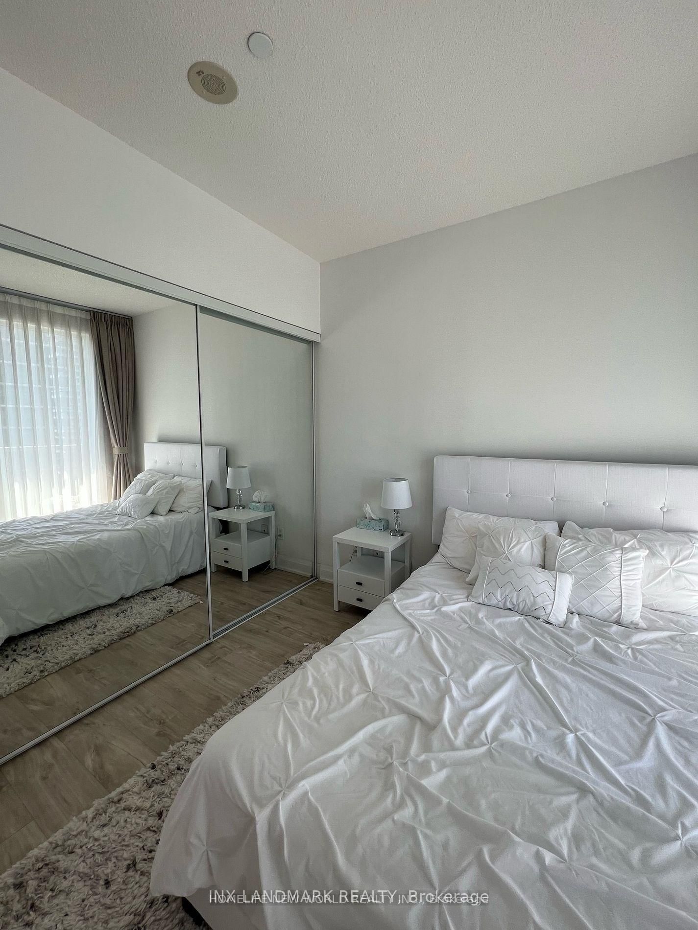 56 Annie Craig Drive, Unit 1606 - Photo 9