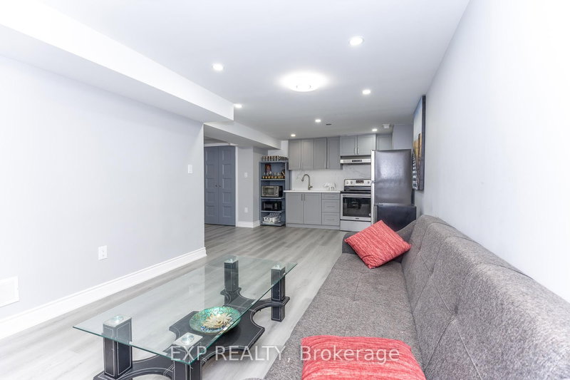Basement - 3270 Klaiman Dr, Mississauga, L4Y 3C8 | Image 3