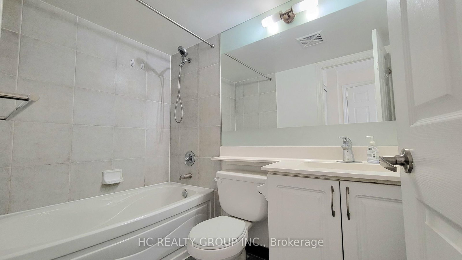 310 Burnhamthorpe Road W, Unit 510 - Photo 11