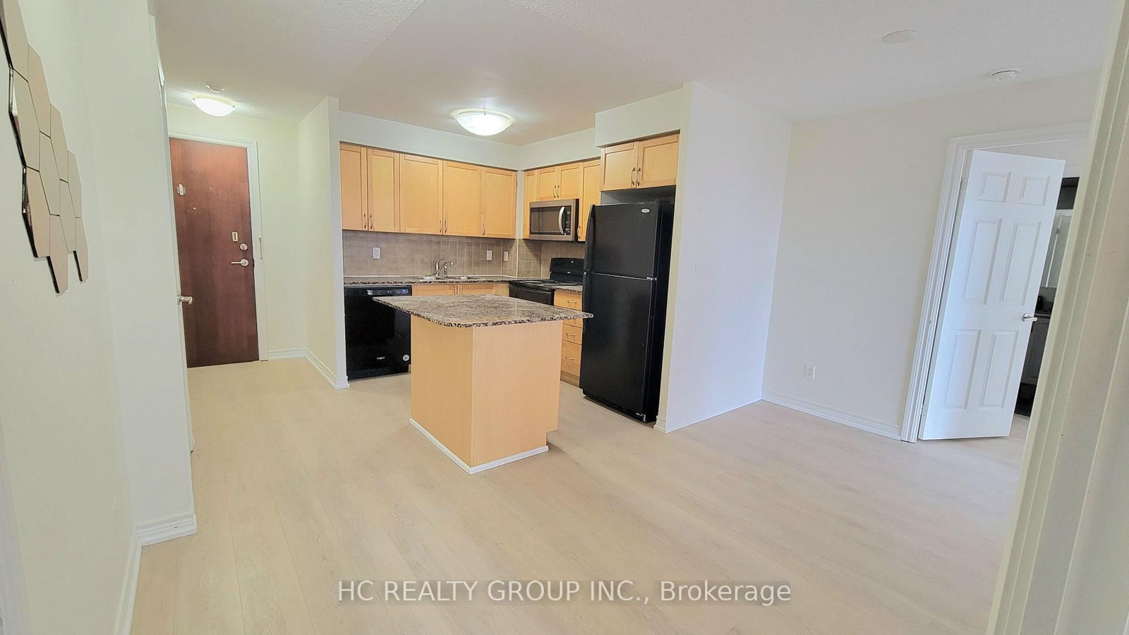 310 Burnhamthorpe Road W, Unit 510 - Photo 3